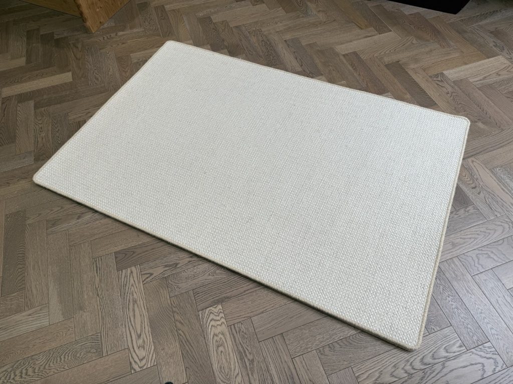 Wool Rug - Medium with Whipped Edge, Cream, Neutral, Beige (120 X 180)