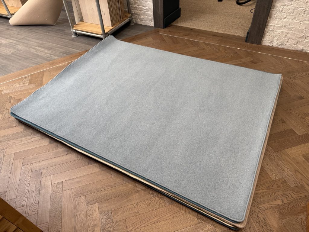 Woolmix Rug - Large with Whipped Edge, Grey (180 X 240)