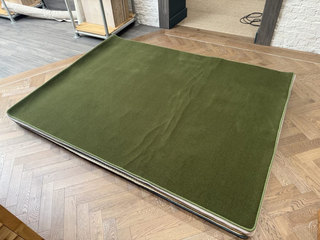 Woolmix Rug - Large with Whipped Edge, Green (180 X 240)
