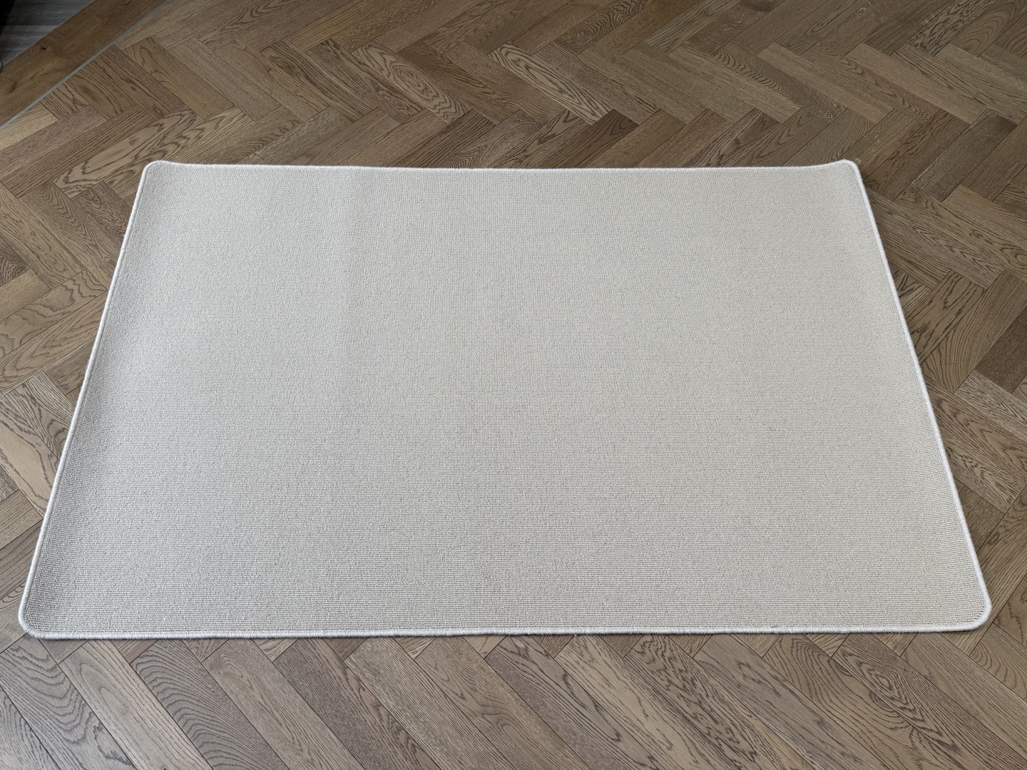 Wool Rug - Medium with Whipped Edge, Neutral (120 X 180) 1 Wool Rug - Medium with Whipped Edge, Neutral (120 X 180)