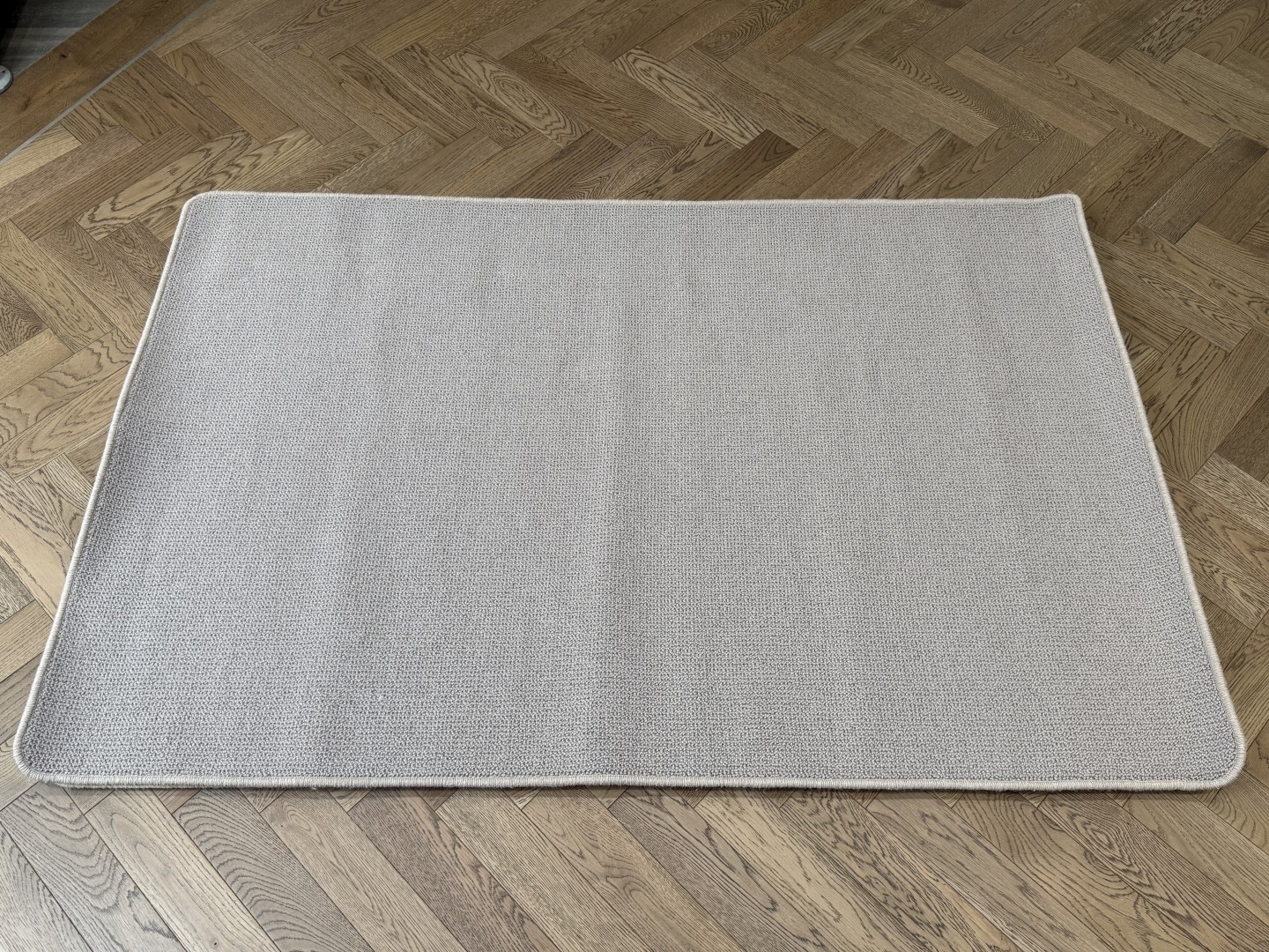 Wool Rug - Medium with Whipped Edge, Grey (120 X 180) 1 Wool Rug - Medium with Whipped Edge, Grey (120 X 180)