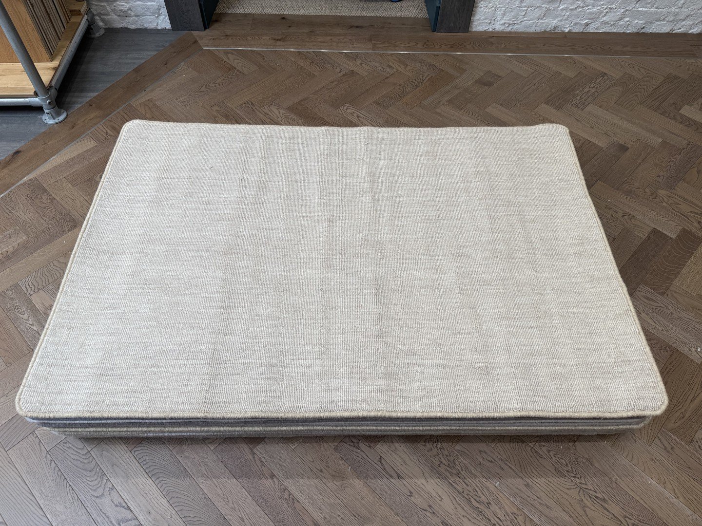 Wool Rug - Medium with Whipped Edge, Beige, Neutral (120 X 180) 1 Wool Rug - Medium with Whipped Edge, Beige, Neutral (120 X 180)