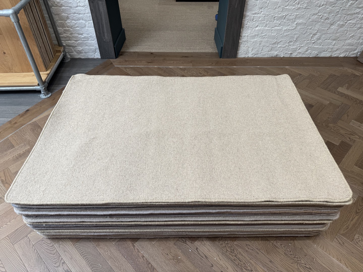 Wool Rug - Medium with Whipped Edge, Beige (120 X 180) 1 Wool Rug - Medium with Whipped Edge, Beige (120 X 180)