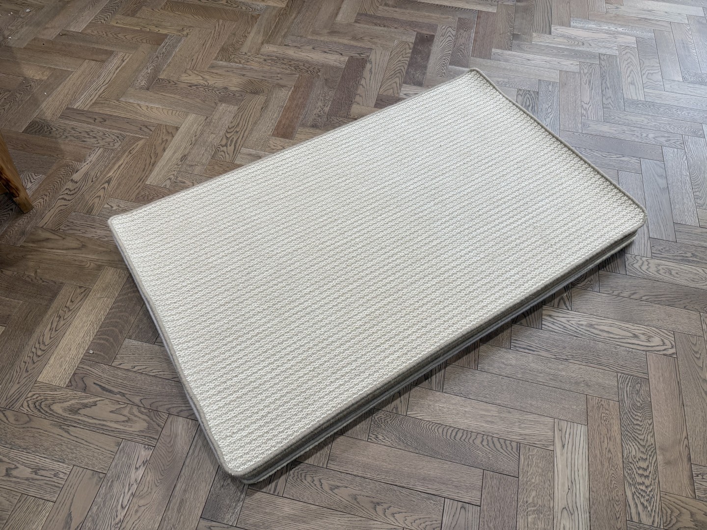 Wool Rug - Small with Whipped Edge, Beige, Neutral (90 X 150) 1 Wool Rug - Small with Whipped Edge, Beige, Neutral (90 X 150)
