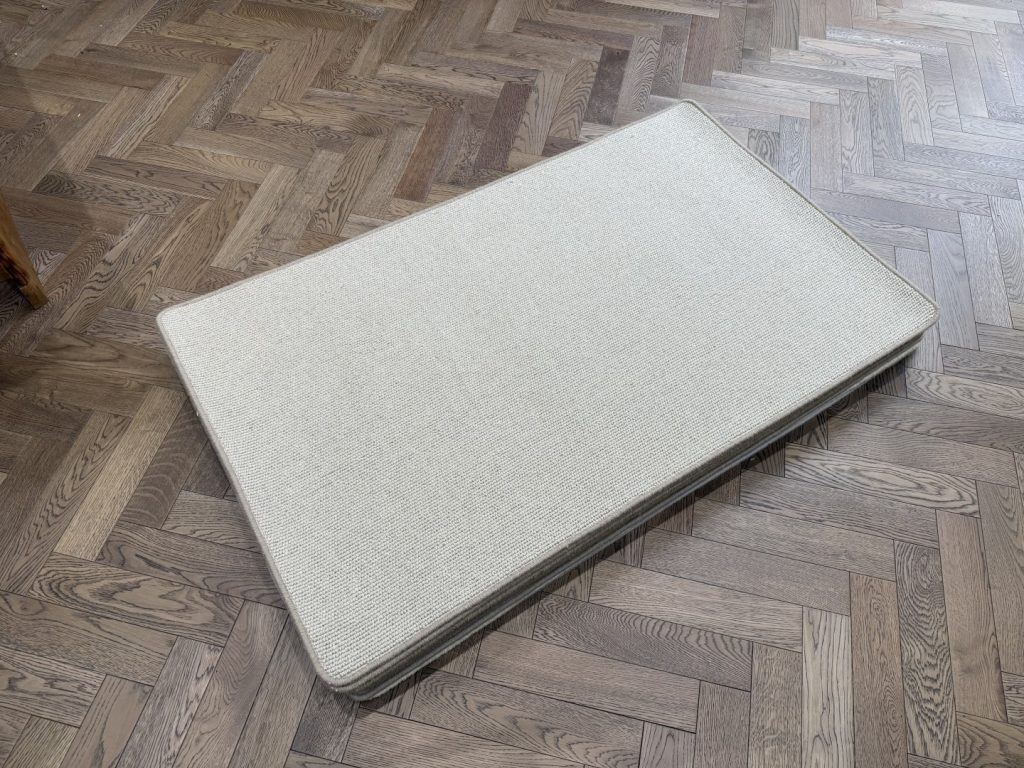 Woolmix Rug - Small with Whipped Edge, Neutral (90 X 150)