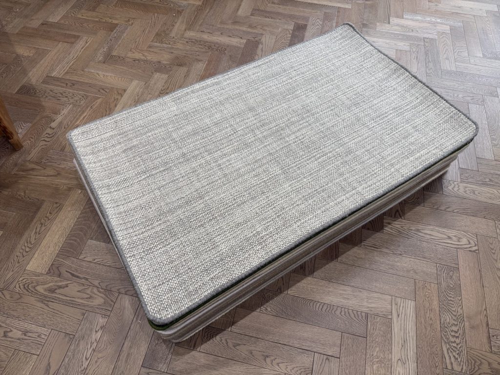 Wool Rug - Small with Whipped Edge, Neutral, Grey (90 X 150)