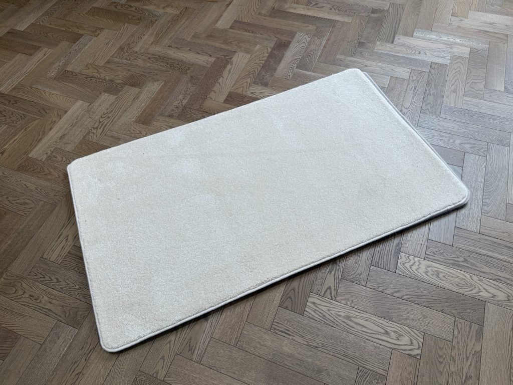 Synthetic Rug - Small with Whipped Edge, Cream, White (90 X 150)